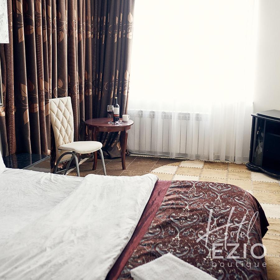 Hotel Ezio Chisinau Exterior photo